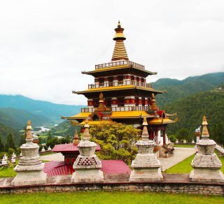 Khamsum Yulley Namgyal Chorten (Stupa)